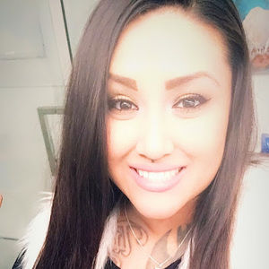 Meet your Posher, Violet